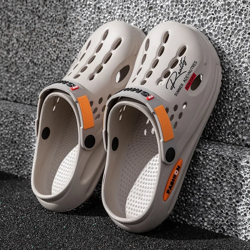 Men's Slippers EVA Hole Mens Mules Non-Slip Slippers Thick Soft Platform Slide Fashion Comfortable Men's Sandals Summer Shoes