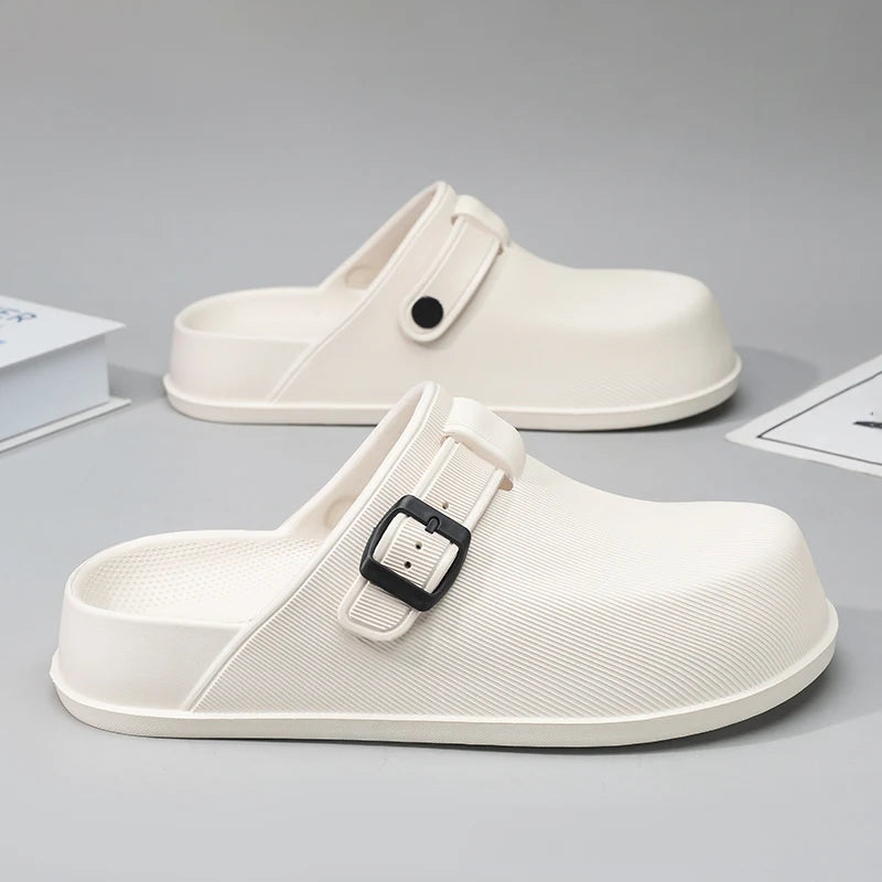 Men New Clogs Slippers Fashion EVA Insole Men Mules Slippers Classic Waterproof Garden Shoes Women Non-slip Beach Sandals